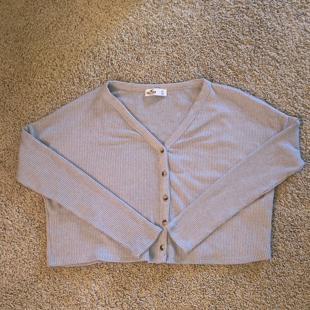 Hollister Cropped Tee